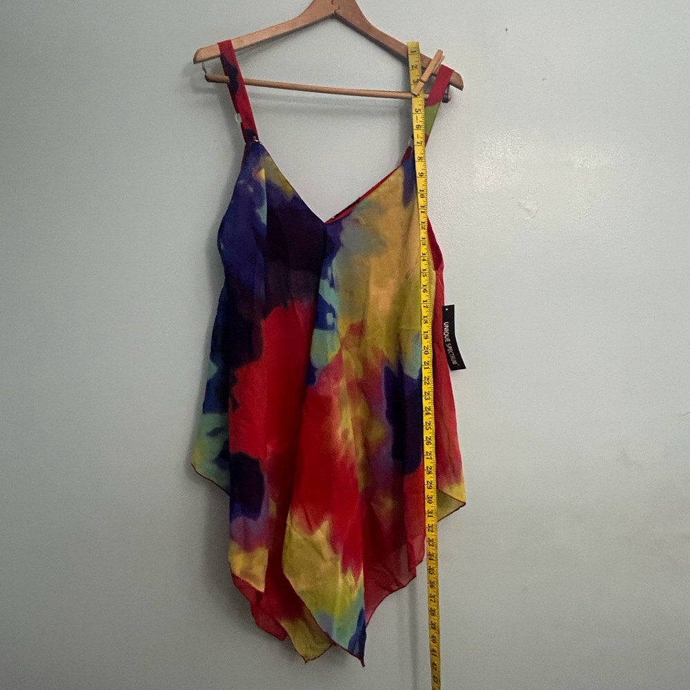 Unique spectrum shirt